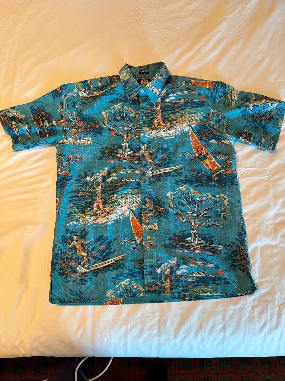 Turquoise Surf-Print Short-Sleeve Button-Down Shirt